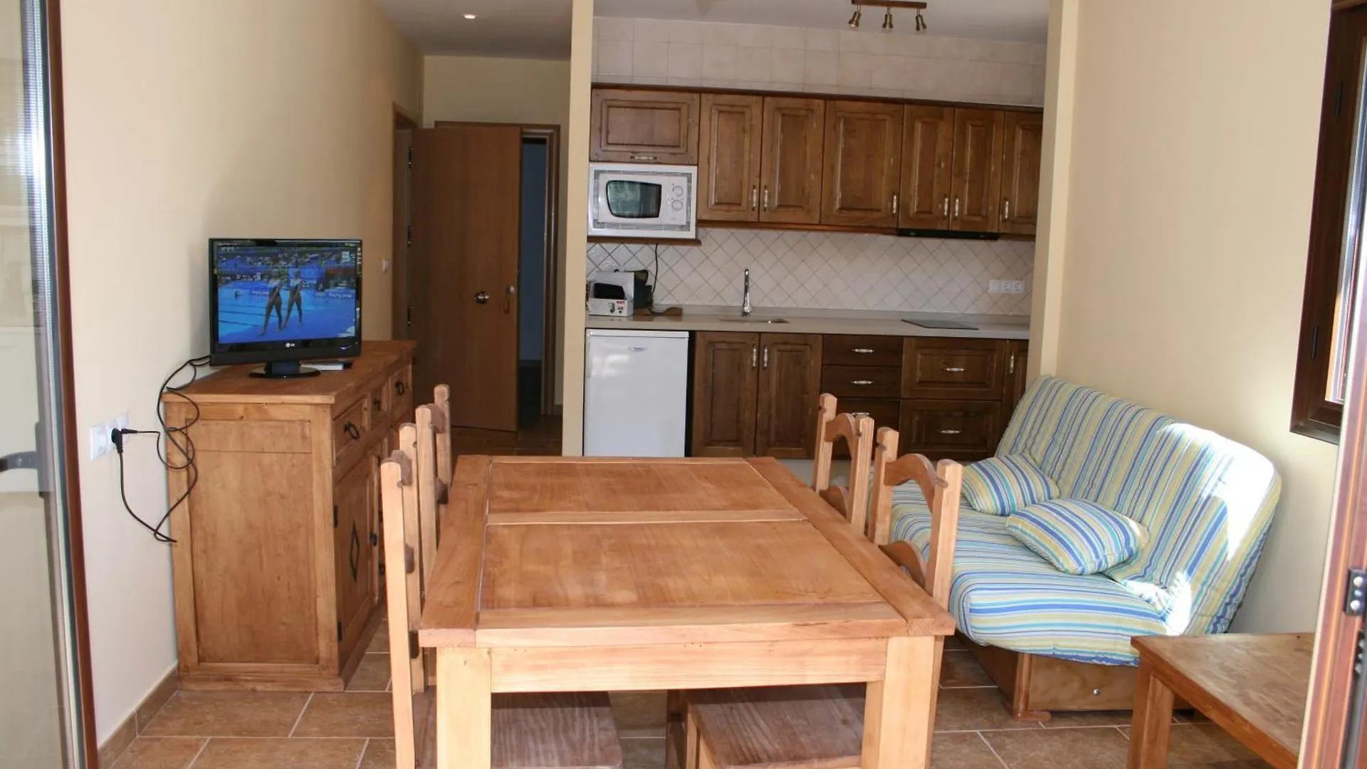 Apartamentos Rurales El Pinar Coto Rios